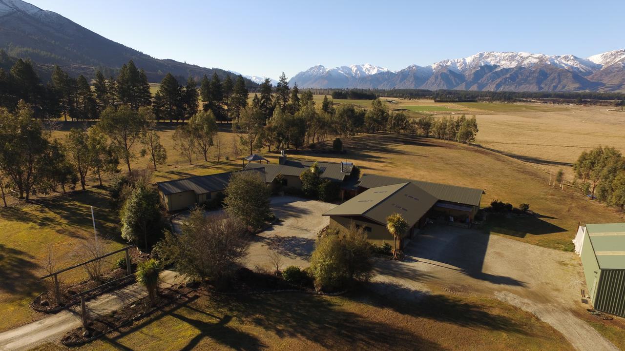 Mt Maude Country Lodge Lake Hāwea Dış mekan fotoğraf